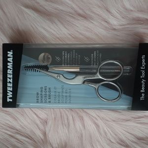 Brand New Tweezerman Brow Shaping Scissors & Brush